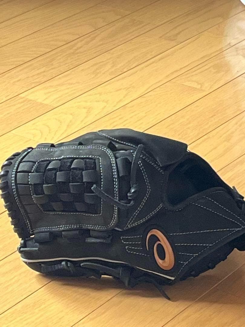 アシックス　ヌバック野球グローブ　左投げ用