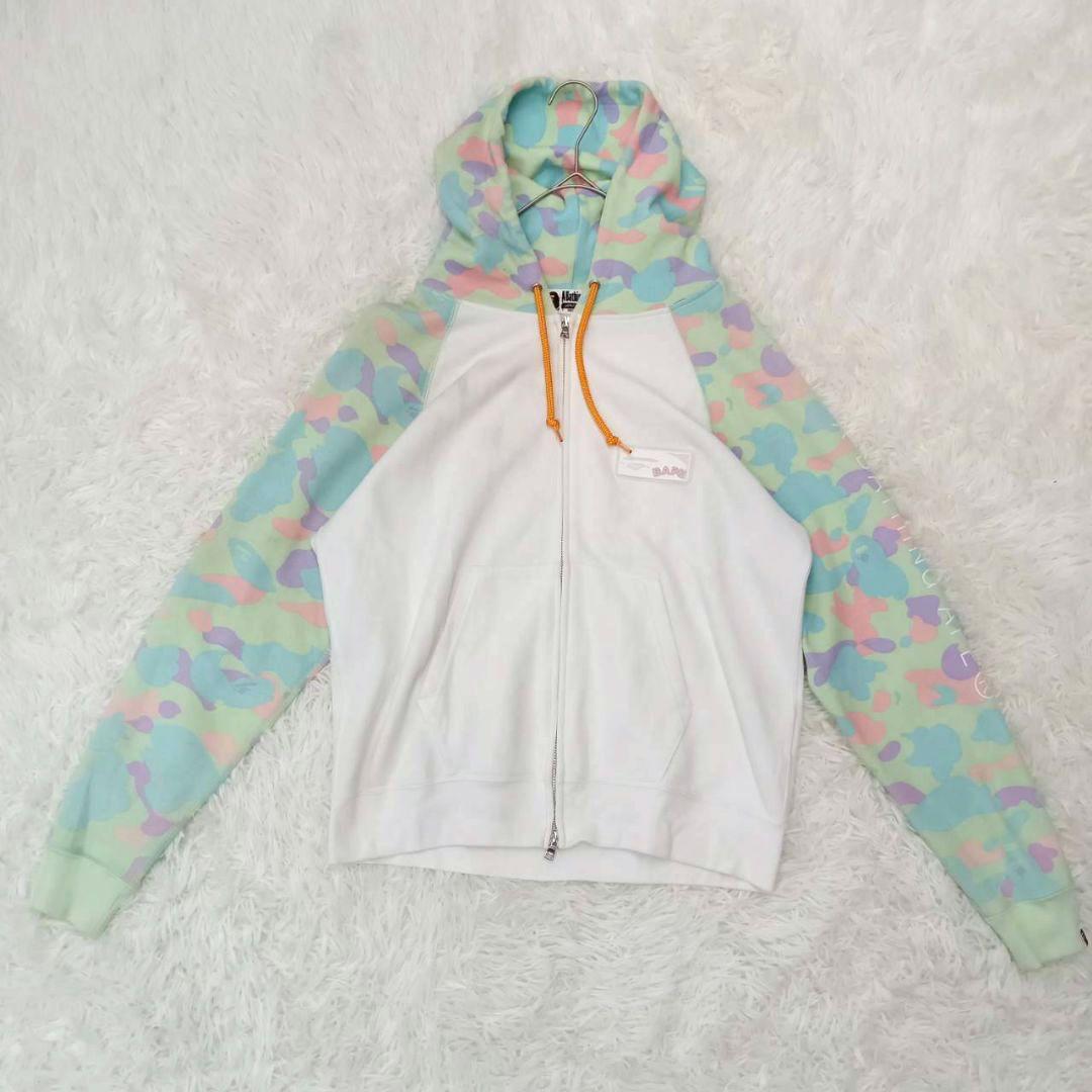 『アベイシングエイプ』 (F) パステルカモフラパーカー ダブルジップ フーディ