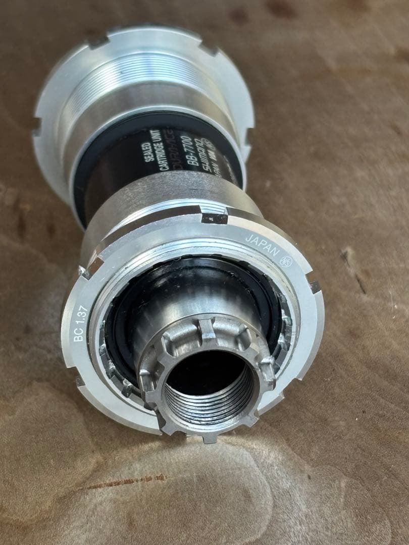 美品 SHIMANO シマノ BB-7700 NJS DURA-ACE ピスト