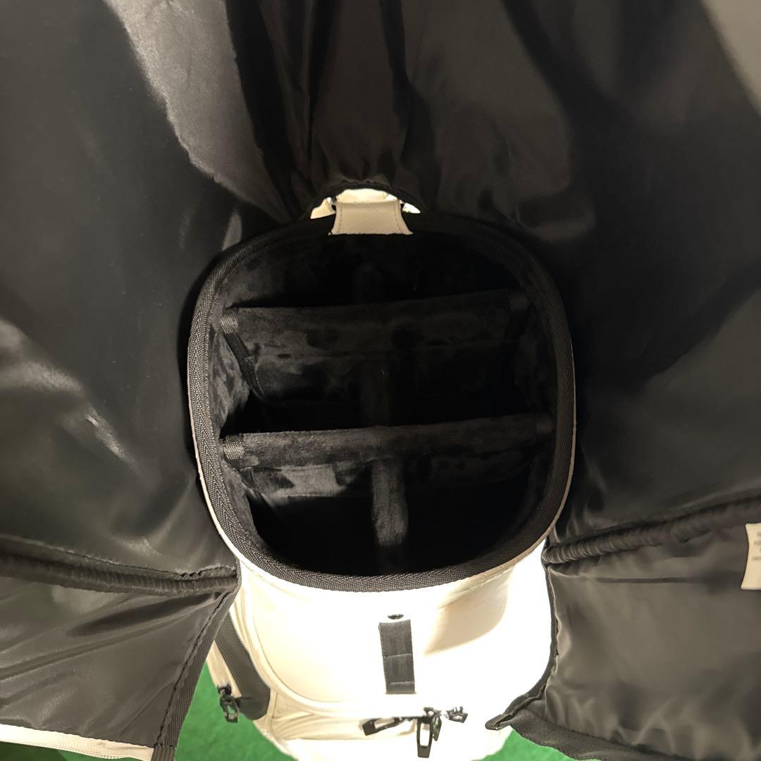 Oakley オークリー　ホワイト キャディバッグ
