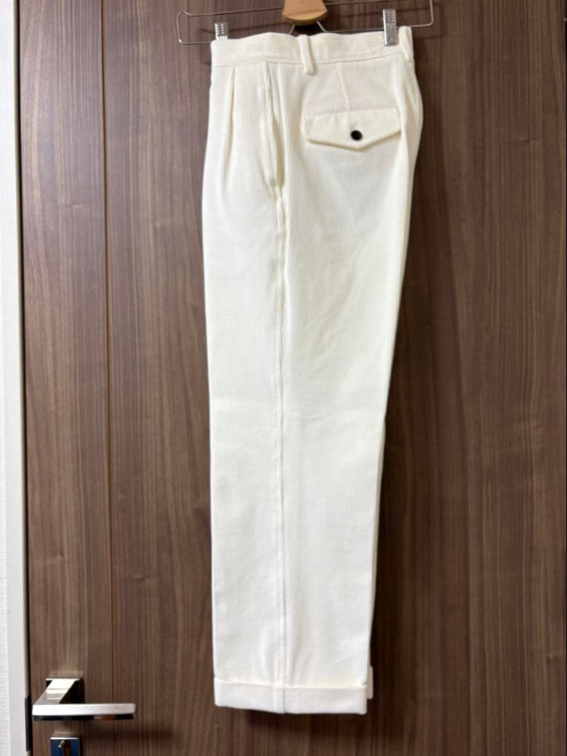 【未使用品】ジェルマーノ　per ビームスf コーデュロイスラックス　オフ白