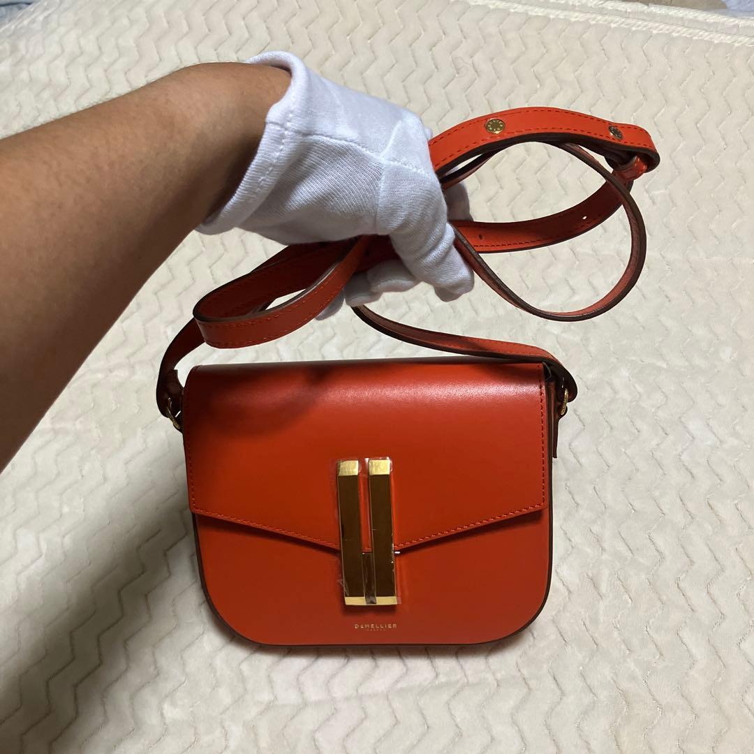 (美品) DEMELLIER デメリエー　N114 バンクーバーレザー　バッグ