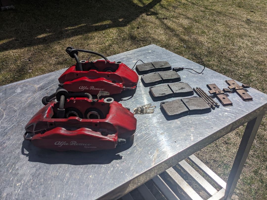 アルファロメオ　ジュリエッタ　ブレンボ　キャリパー ジャンク