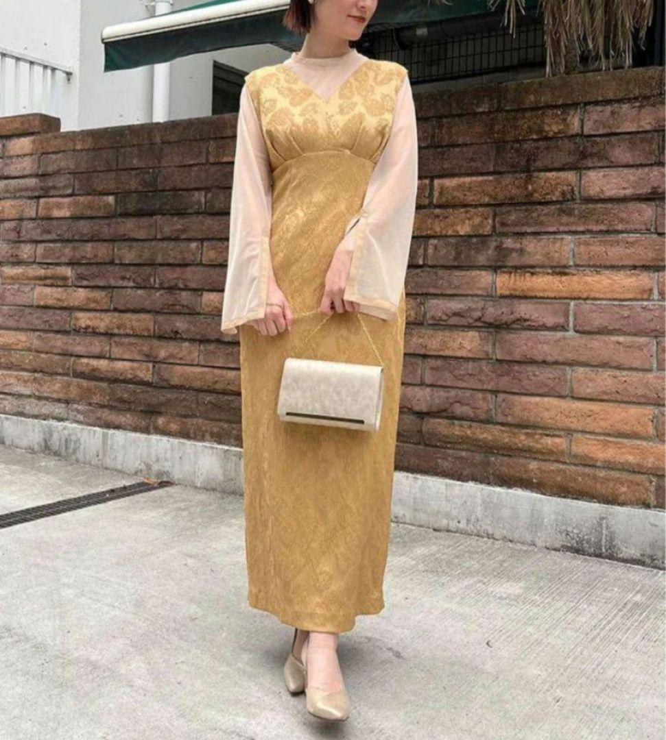 美品　AIMER　チュールブラウス付 ジャカード タイト パーティードレス