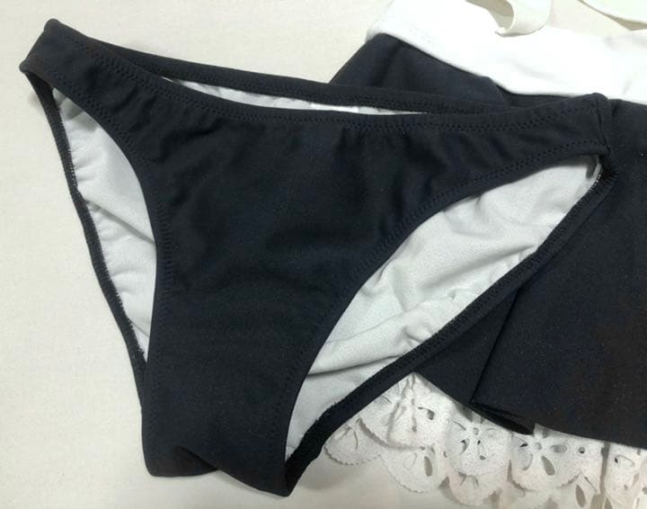 LODISPOTTO 水着　スカラップレース／ラメ／ネイビー×ホワイト