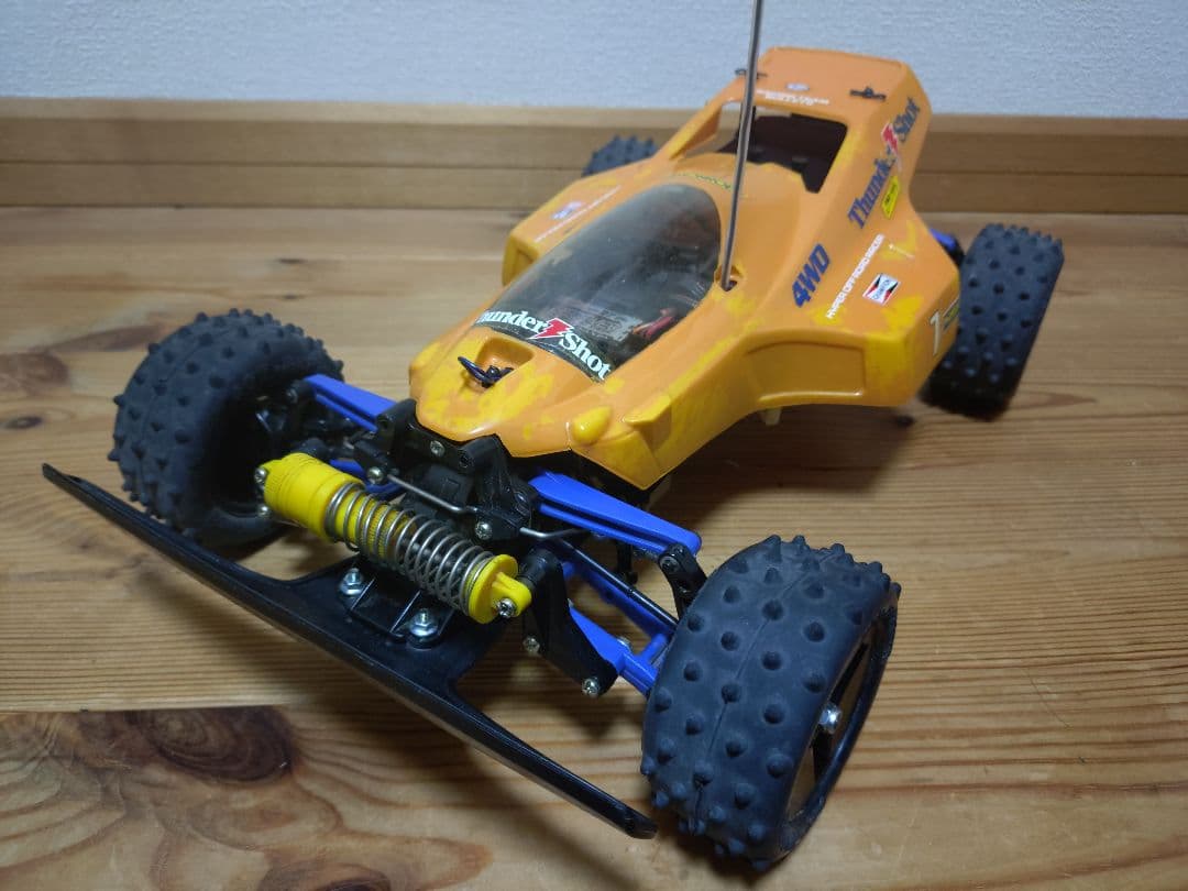 期間限定値下げ　タミヤ　サンダーショット　サーボ　アンプ　受信機　セット