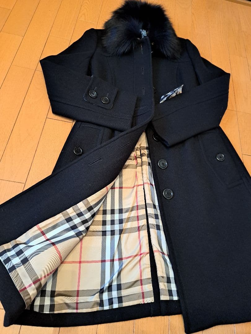 美品　バーバリーブルーレーベル　ロングコート黒　40　ノバチェック