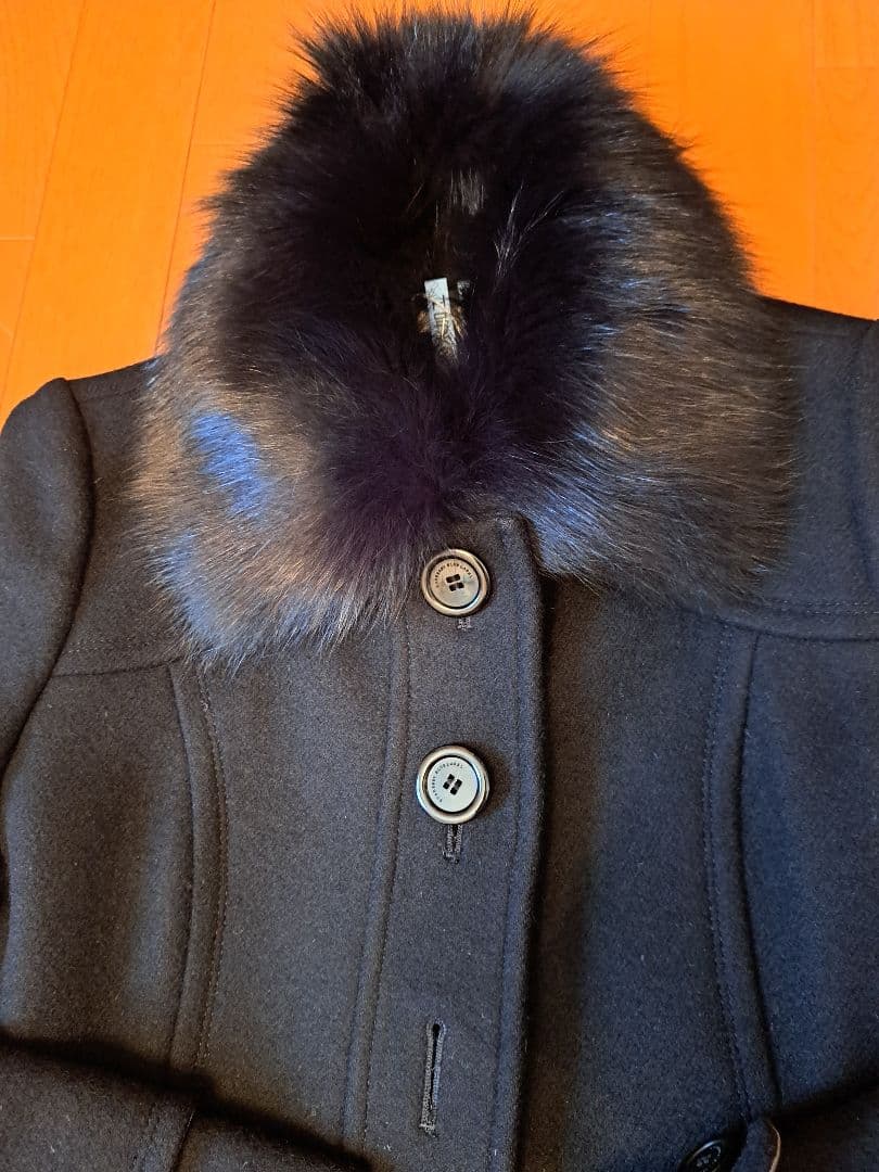 美品　バーバリーブルーレーベル　ロングコート黒　40　ノバチェック