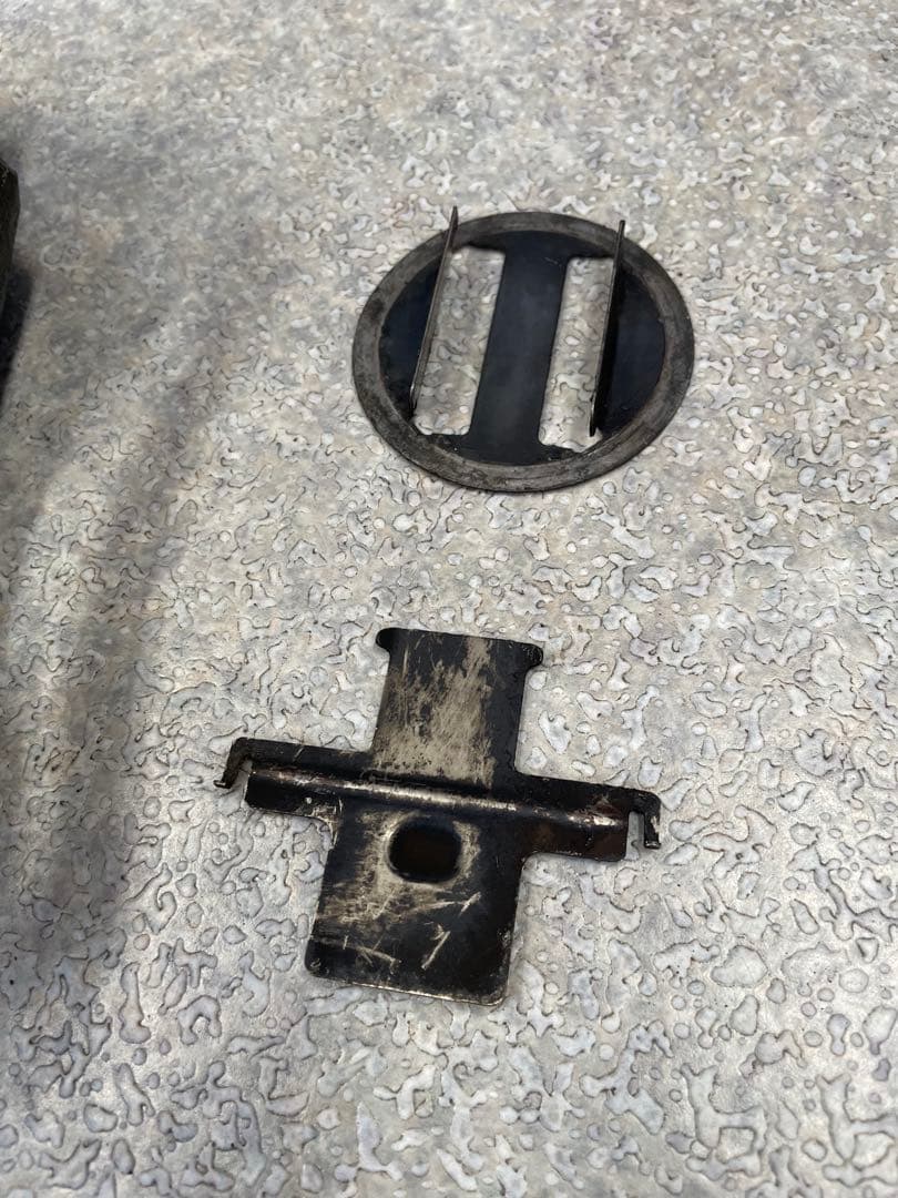 S130 Z用 中古 フロントブレーキキャリパー