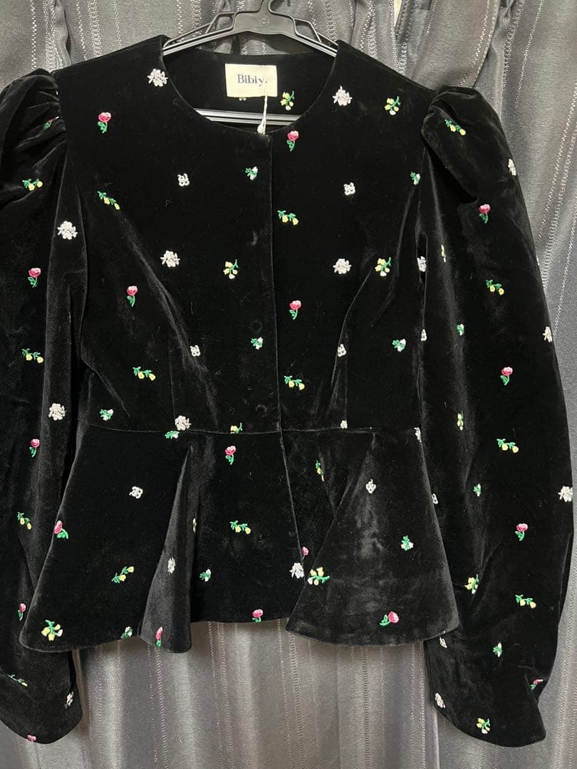 Bibiy. B. STARRY PEPURAMU CARDIGAN ビビィ