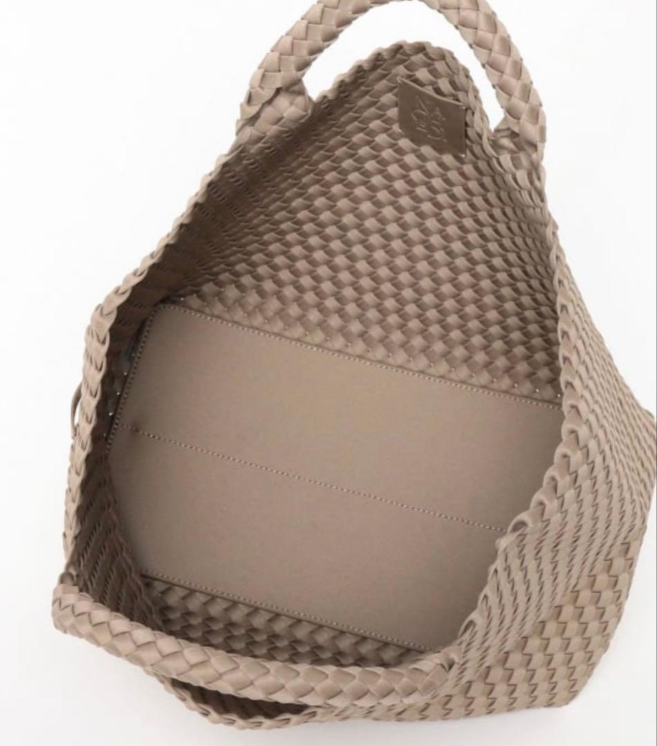 超美品✳︎BEAMSにて購入✳︎ナゲディNAGHEDI トートバッグ✳︎M カシミア