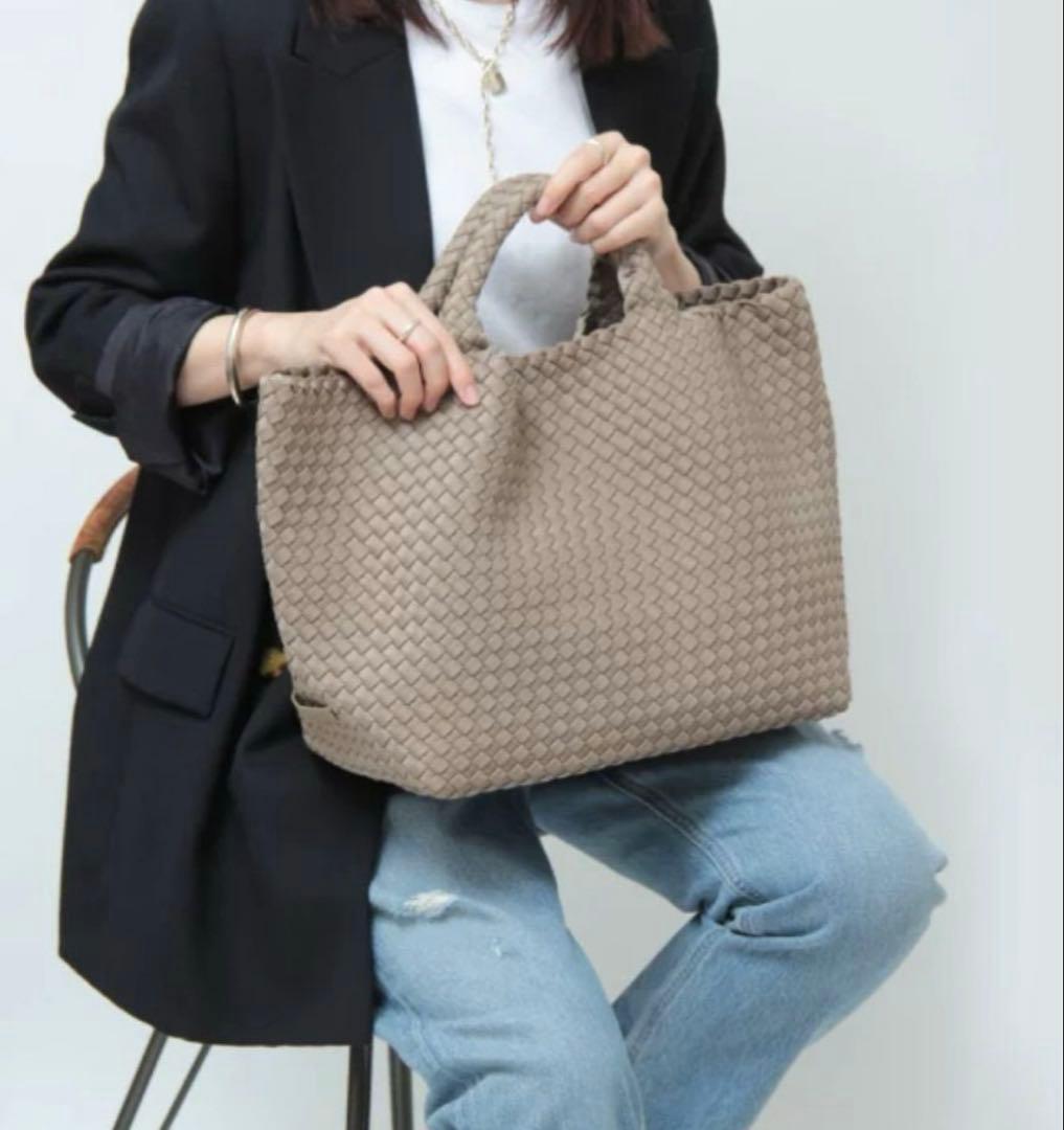 超美品✳︎BEAMSにて購入✳︎ナゲディNAGHEDI トートバッグ✳︎M カシミア