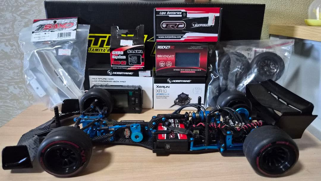 やーさん専用　タミヤ TRF104 オプション多数　M17セット