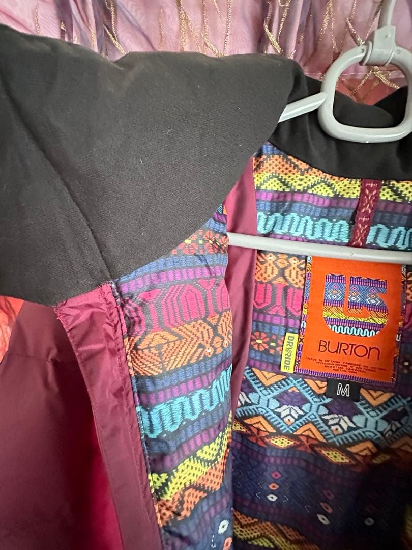 バートン レディース スノーボードジャケット 新品未使用