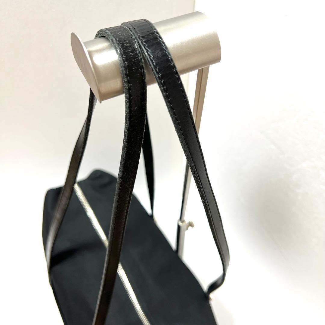 【良品】GIVENCHY ジバンシィ ボストンバッグ ナイロン 4Gロゴ 黒