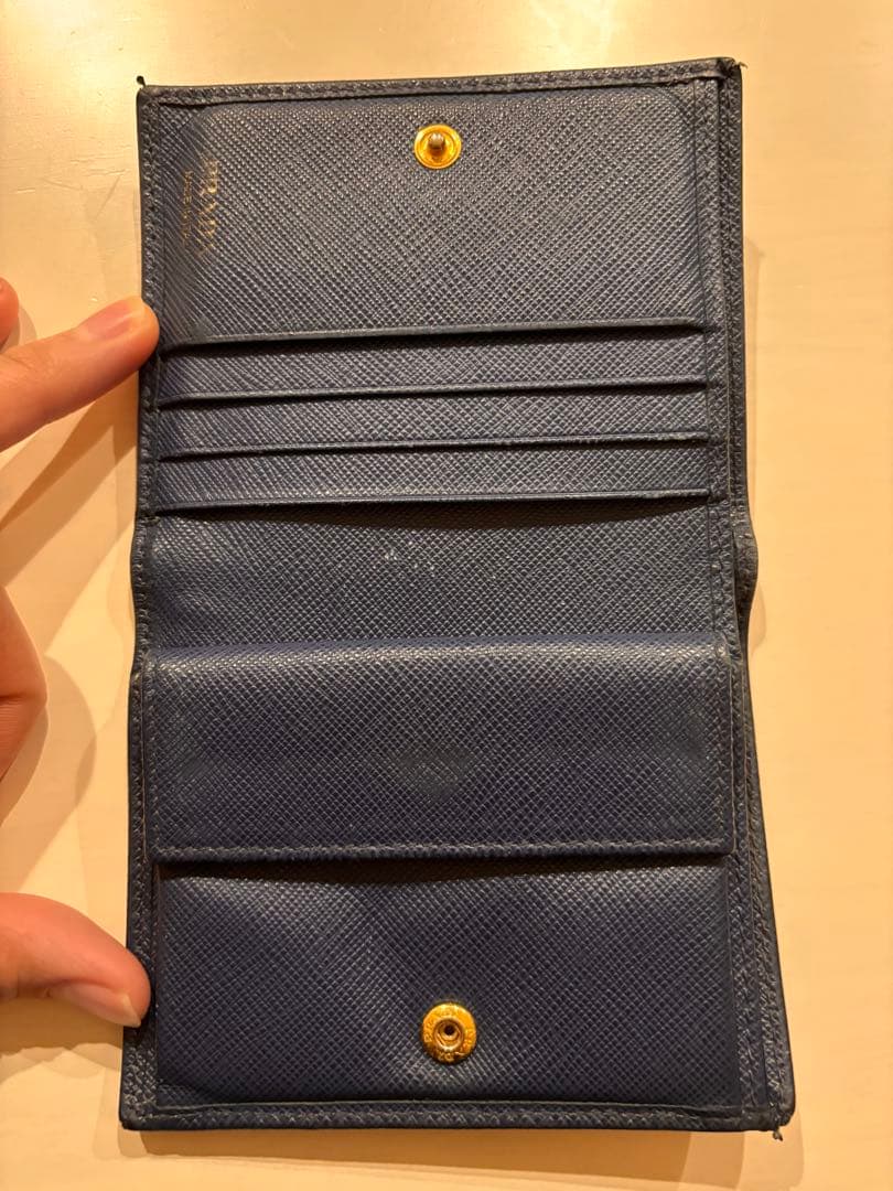 \"ぴさん専用\" PRADA ネイビー 二つ折り財布