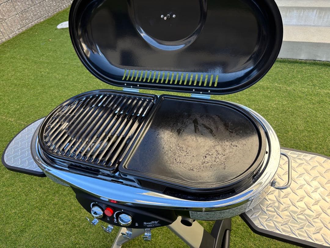 ★オプション有★ブラック　Coleman　ロードトリップグリル LXE-JⅡ