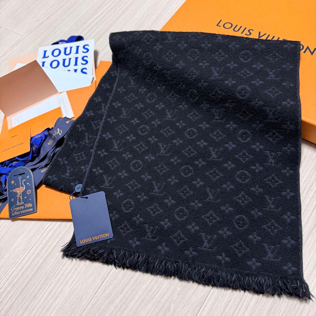 現行モデル新品箱紙袋付❗️LVロゴマフラー✨ヴィトンマフラー❗️ヴィトン　マフラー