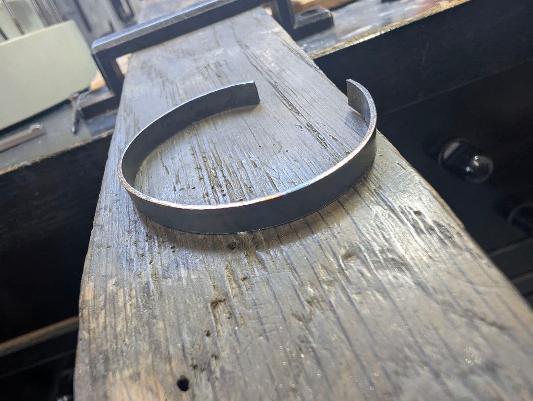 Ｋ１８バングル　ハンドメイド