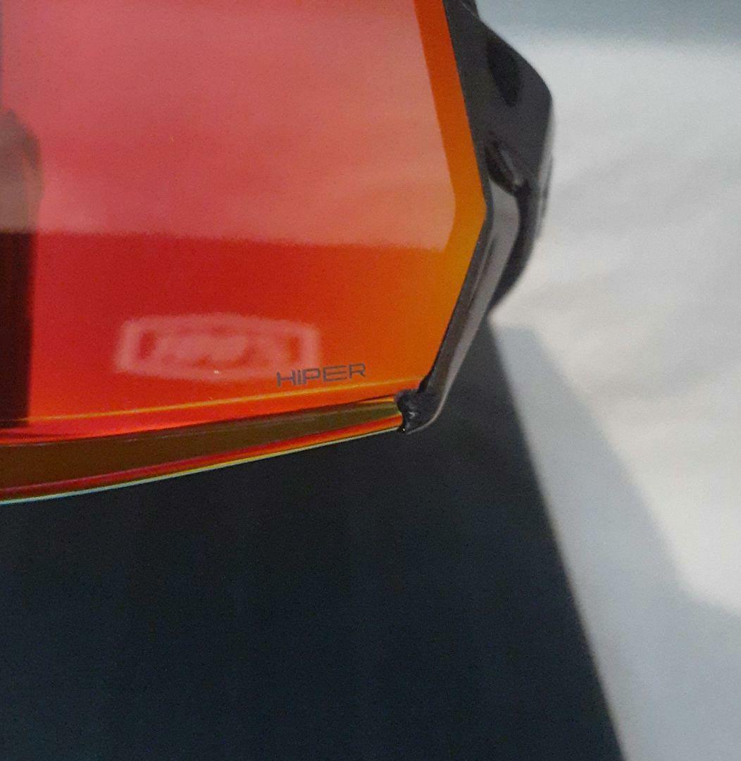 【最新作】 100% Korbin ブラックラメ ワンハンドレッド サングラス