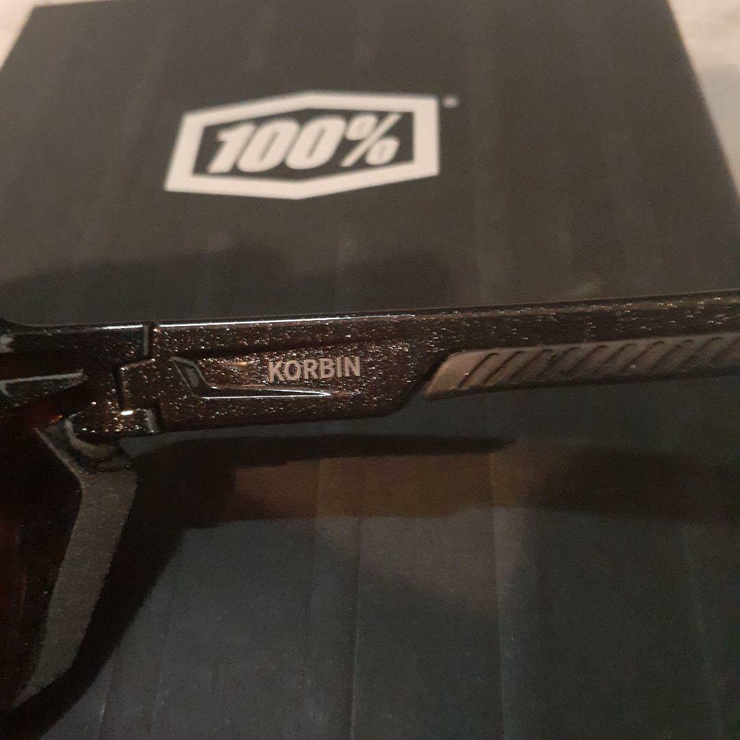 【最新作】 100% Korbin ブラックラメ ワンハンドレッド サングラス