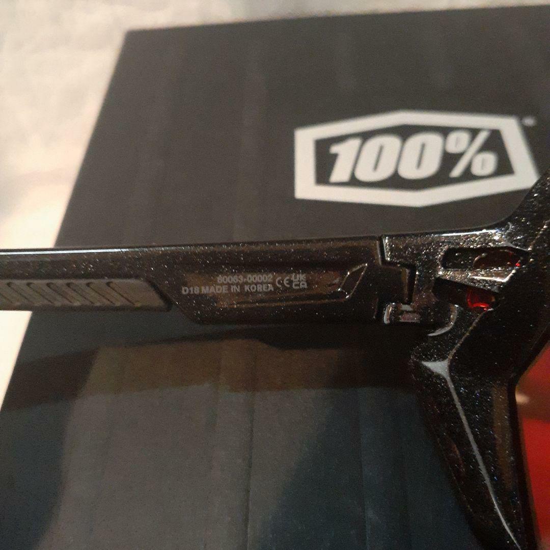 【最新作】 100% Korbin ブラックラメ ワンハンドレッド サングラス