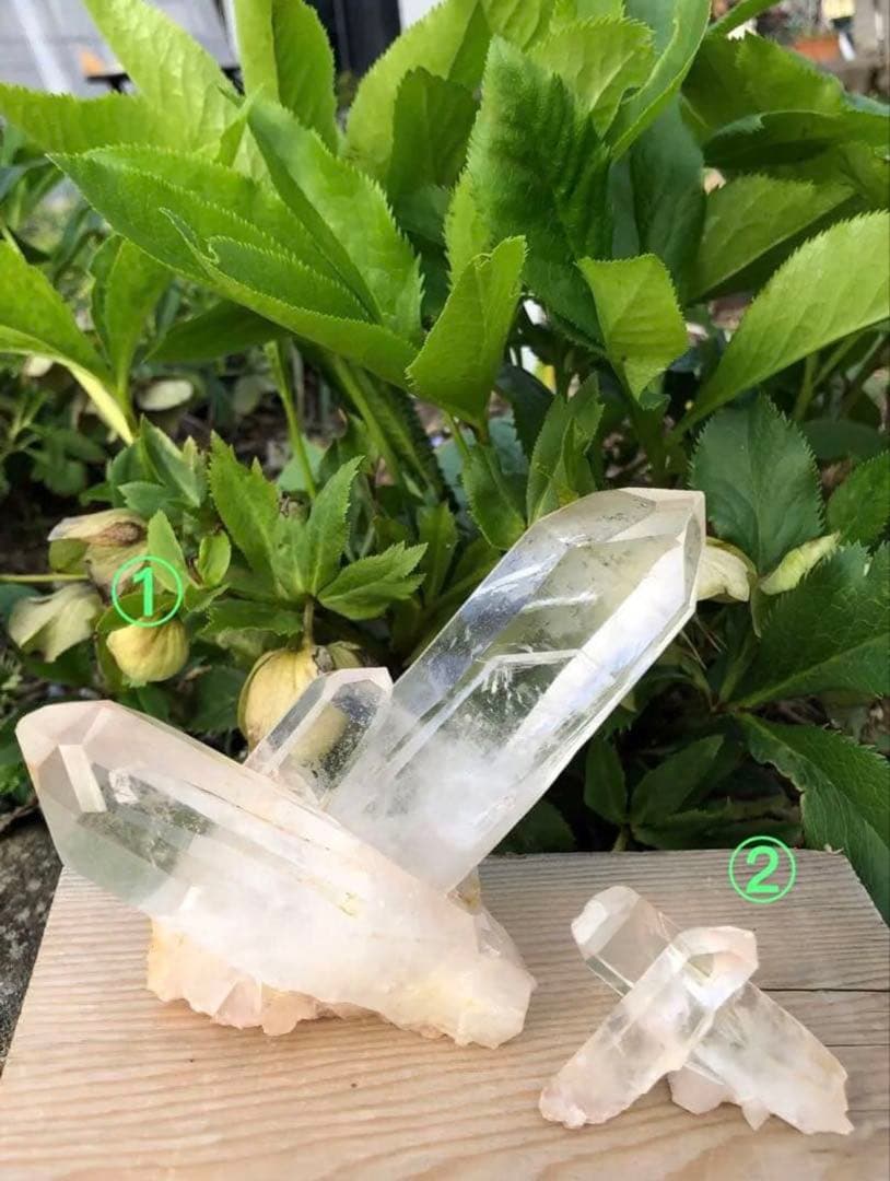 ❤️ ✳買い得　レア形　虹入り　2点　透明度抜群の水晶柱　ヒマラヤクラスター