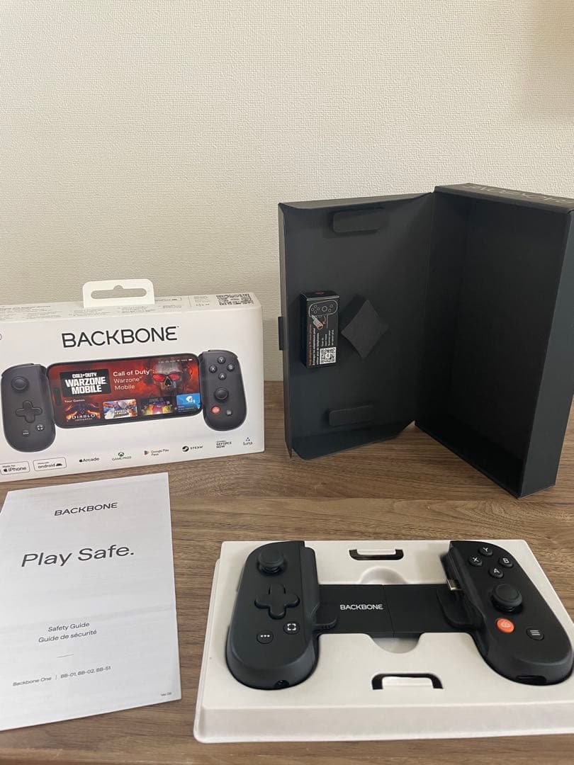 【極美品】BACKBONE One モバイルゲームコントローラー 第２世代