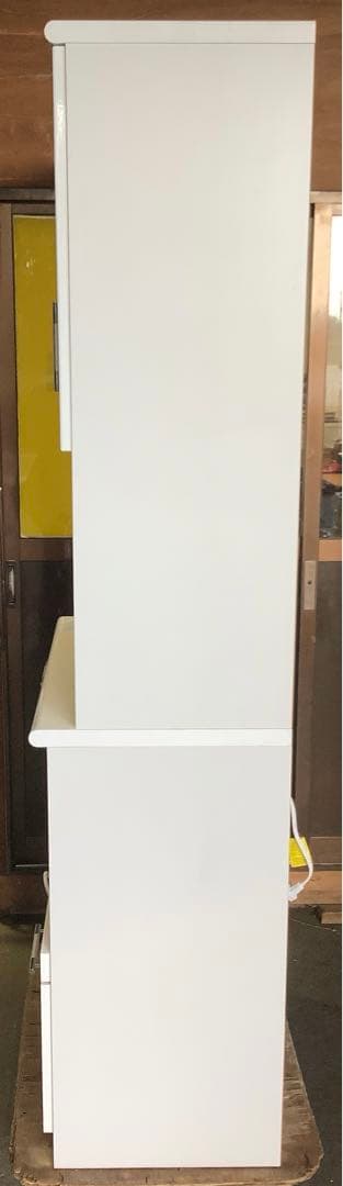 【状態良好】キッチンボード コンセント付き 食器棚 ローデスⅡ クラフトコガ