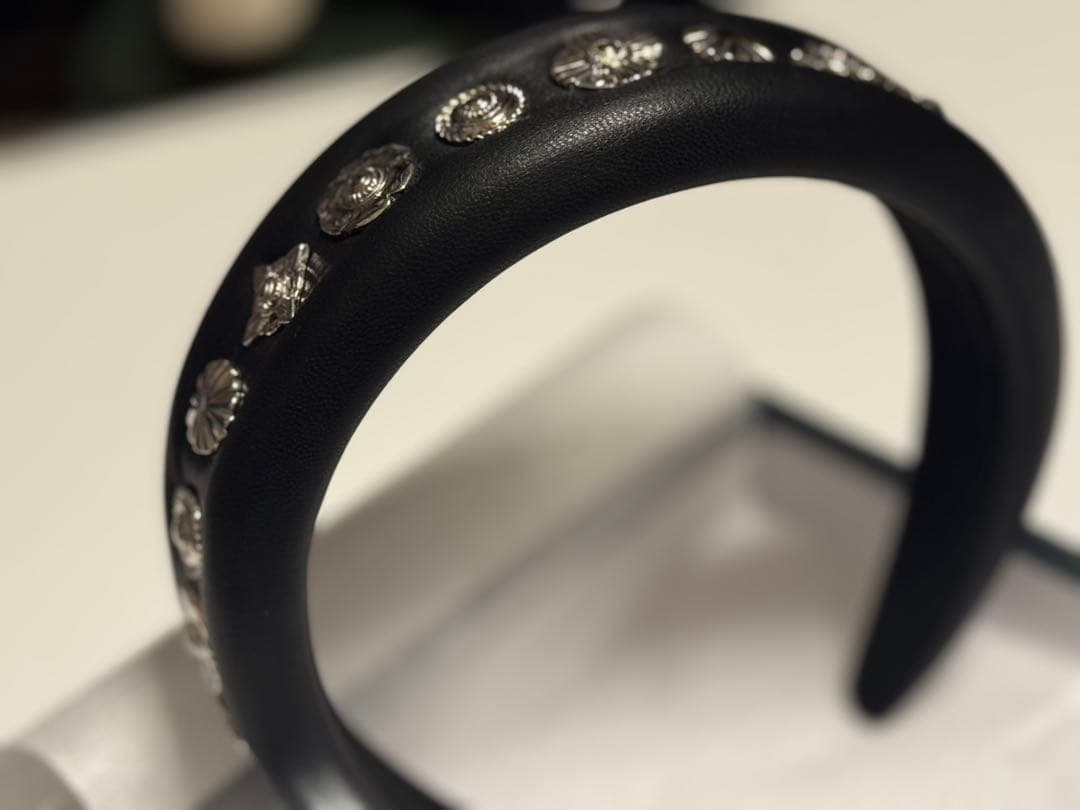 TOGA TOO/トーガLeather headband 1レザーヘッドバンド1