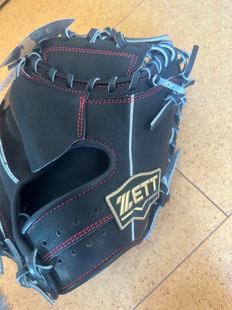 ZETT 軟式グローブ 黒 未使用 年始セール‼️