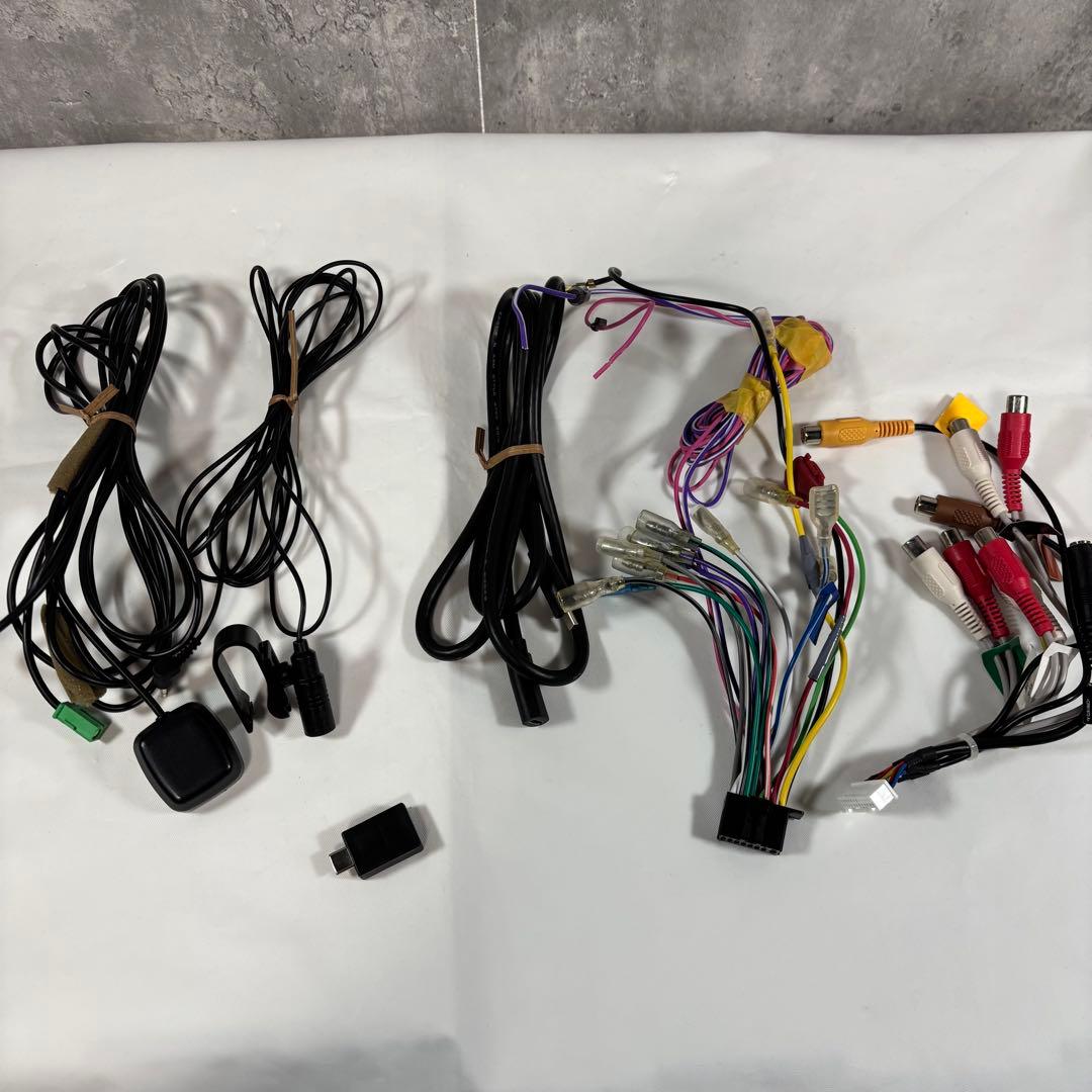 カロッツェリア オーディオDMH-SZ700 hdmiケーブル CD-HM221