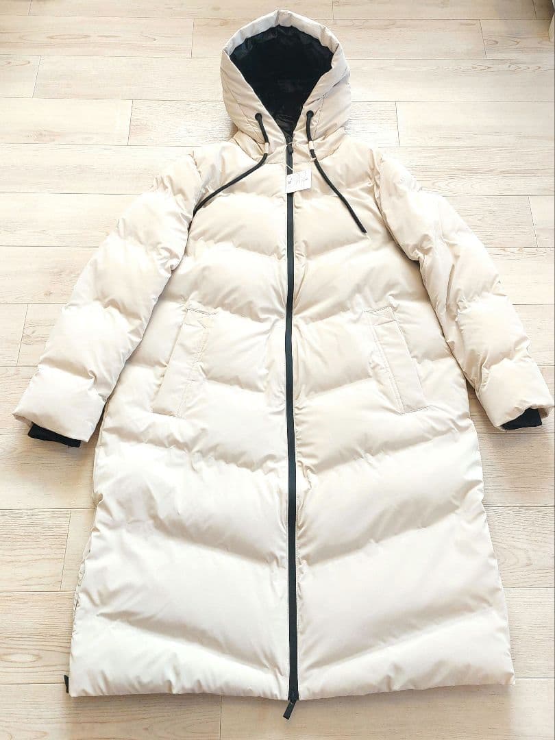 ★新品今季ZARAロングダウンコートLタグ付ショルダーストラップ付★
