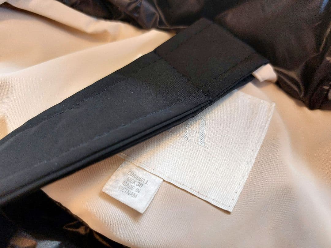 ★新品今季ZARAロングダウンコートLタグ付ショルダーストラップ付★