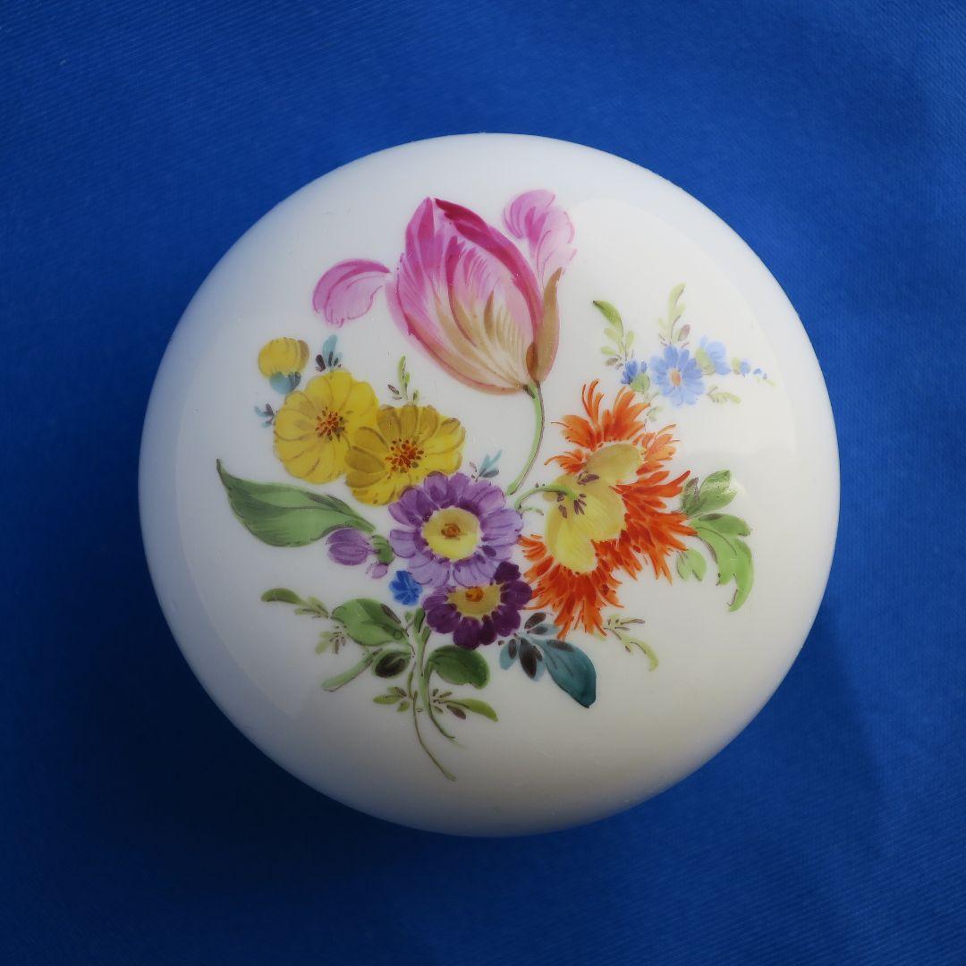 上品さがきらめくマイセンの小物入れ（7cm）