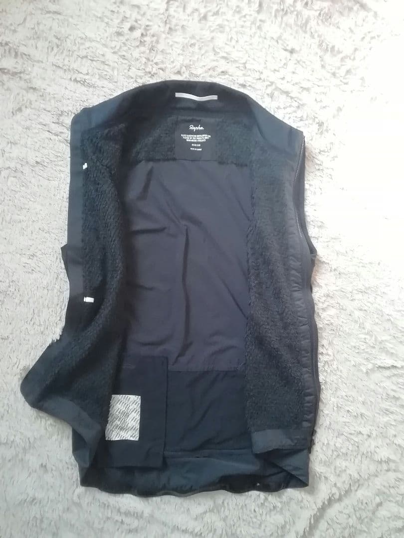 ラファ pro team インシュレジレ Mサイズ