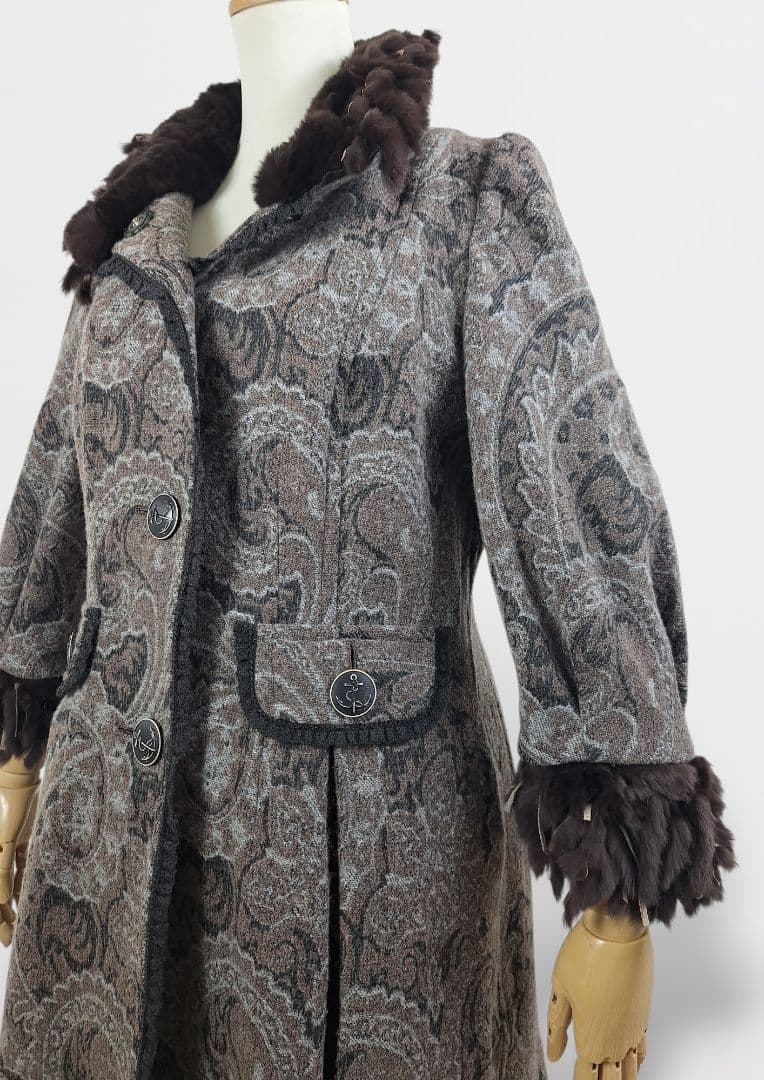 美品 伊太利屋　ラビットファー付きジャガード織り