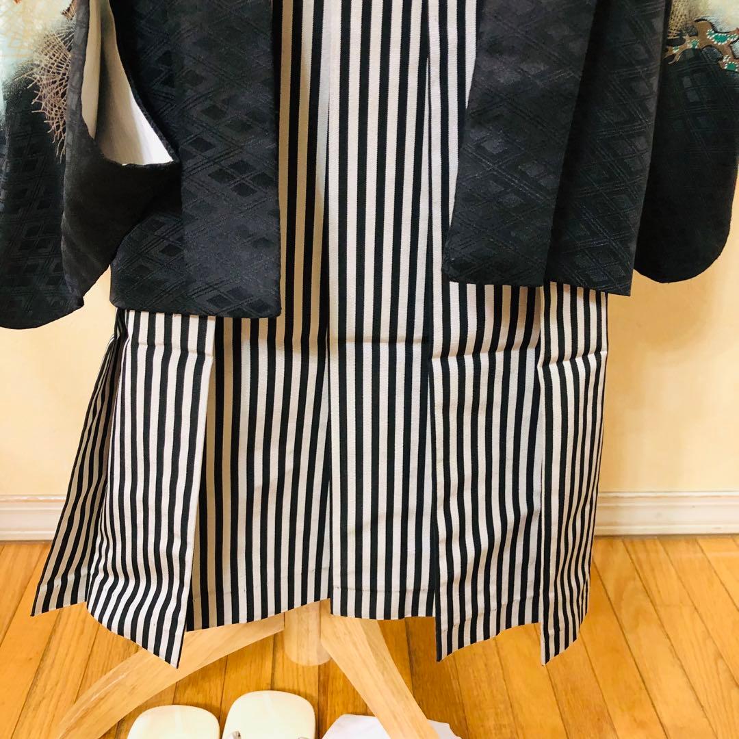 七五三５歳完全フルセット‼️豪華黒地系鷹金彩煌びやか⭐︎袴縞スタイルアップ人気銘品