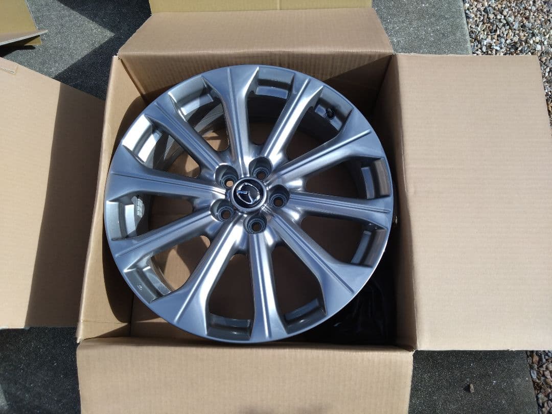 ✨マツダ CX-60 純正 20インチ アルミホイール 新品✨