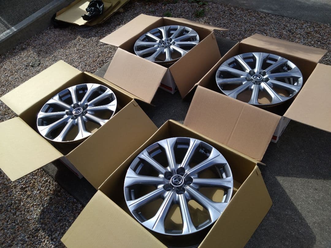 ✨マツダ CX-60 純正 20インチ アルミホイール 新品✨