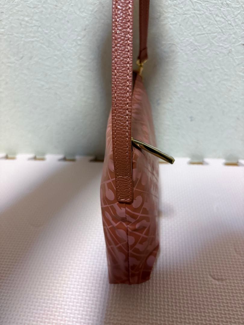 mitsurinさま ゲラルディーニ☆ソフティ☆ポーチ付きワンショルダー☆ピンク