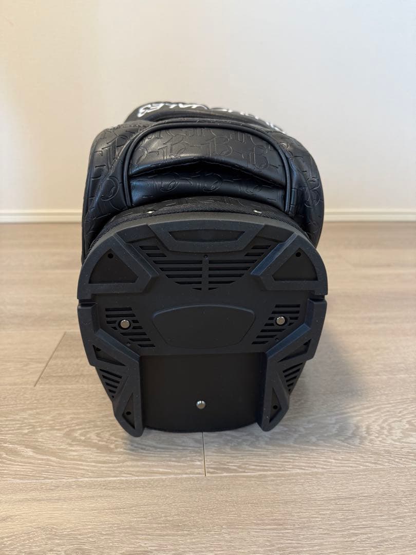 【新品箱入】1PIU1UGUALE3 GOLF STAND CADDIE BAG
