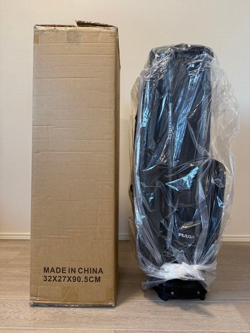 【新品箱入】1PIU1UGUALE3 GOLF STAND CADDIE BAG