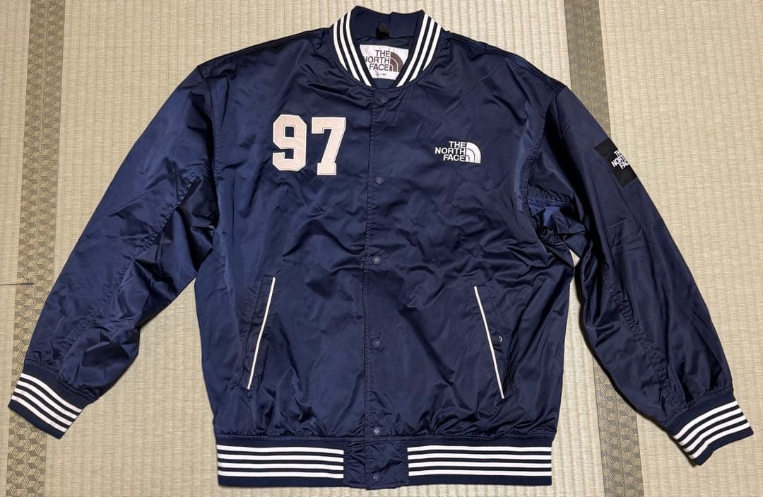 THE NORTH FACEボンバージャケット　韓国限定　Lサイズ