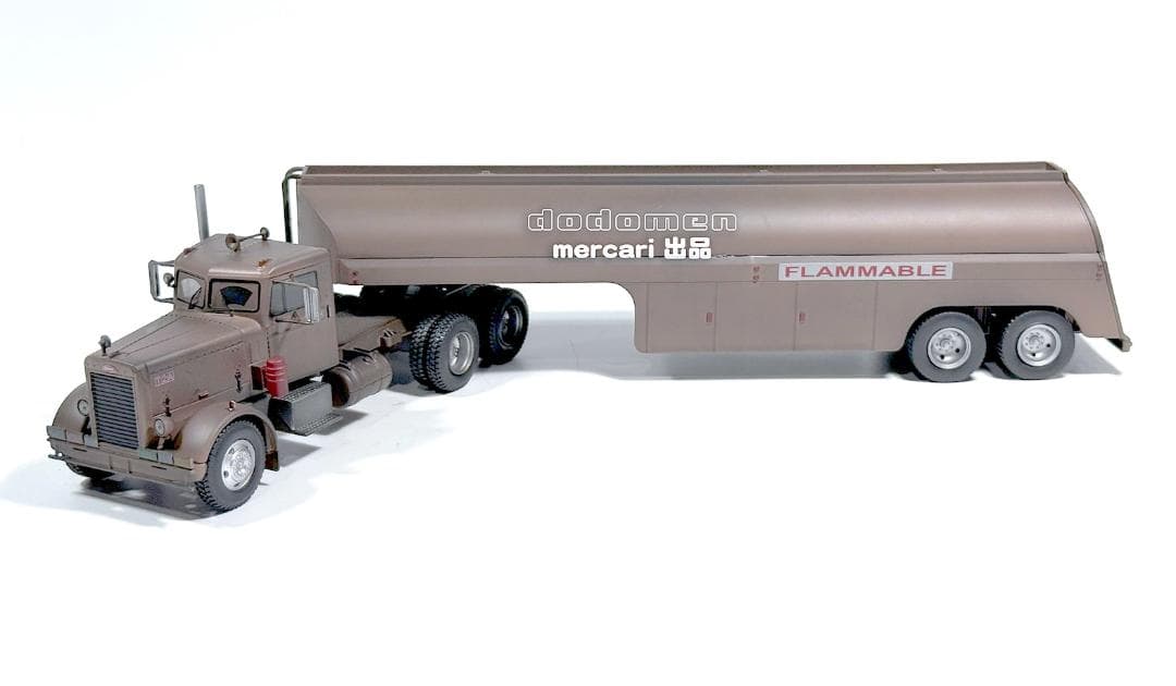 1/43 ixo ピータービルト281 1955 映画「激突!」劇中車版