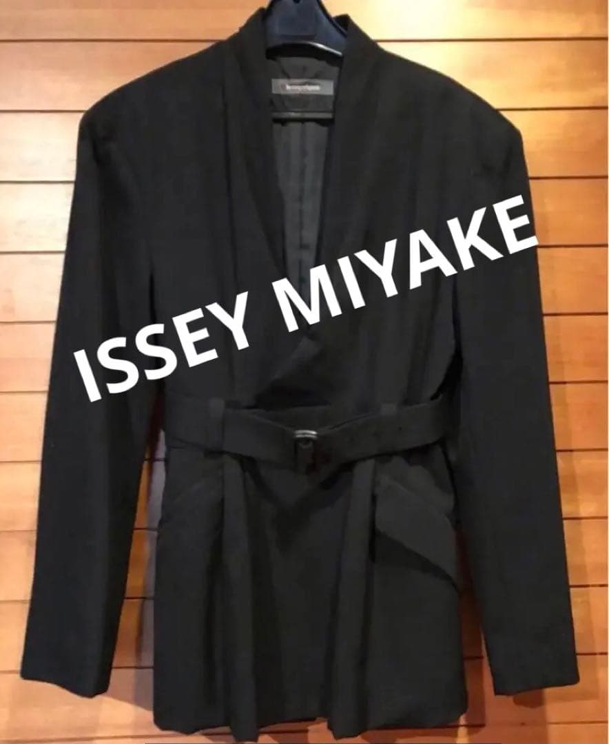 イッセイミヤケ　三宅一生　ジャケットレディース