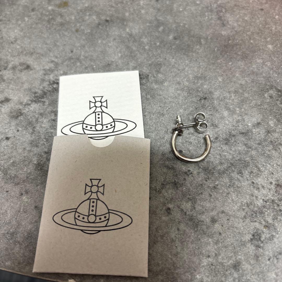 Vivienne Westwood シルバー フープピアス