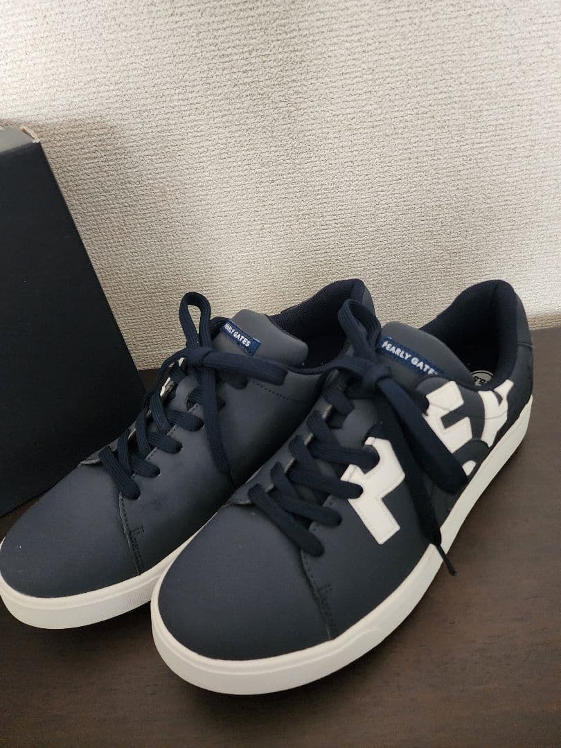 【☆超美品☆】PEARLY GATES サイドロゴ スニーカー 紺 25.5㎝