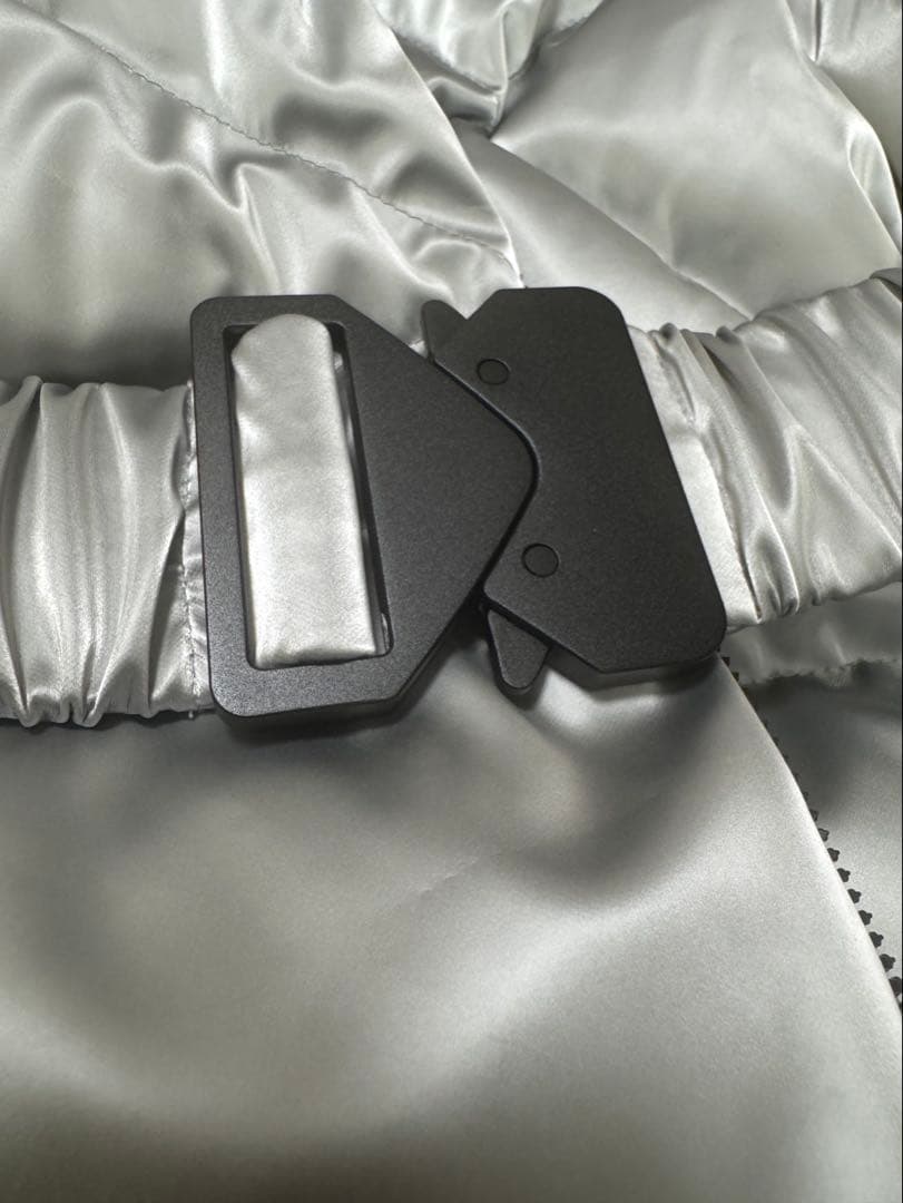 マークアンドロナ　ダウンベスト　シルバー　38 メンズS レディースM L 新品