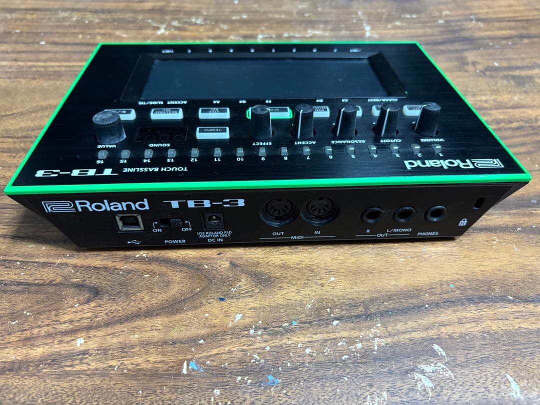 鍵盤楽器 Roland TB-3